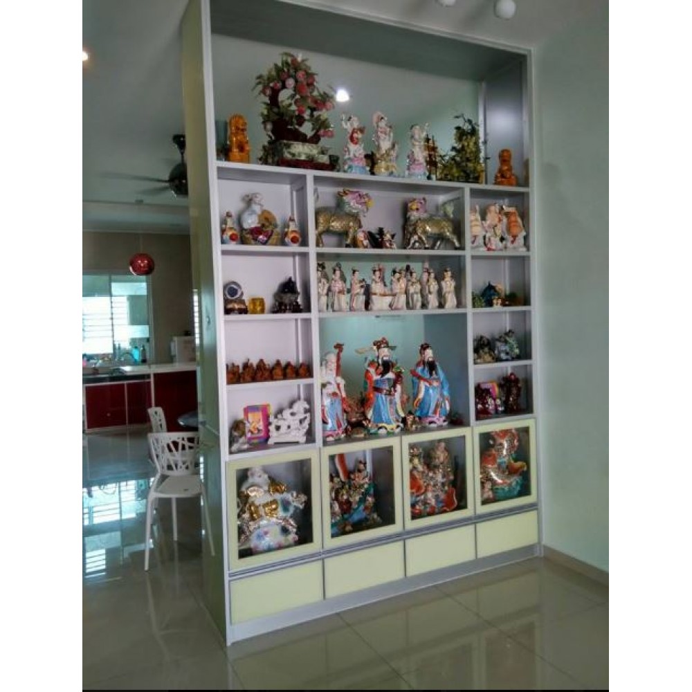 SAM HENG - ALUMINIUM DISPLAY CABINET