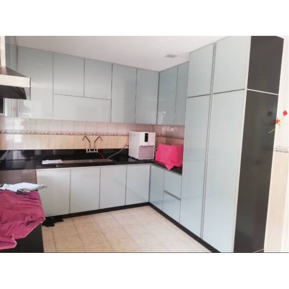 ALUMINIUM KITCHEN CABINET