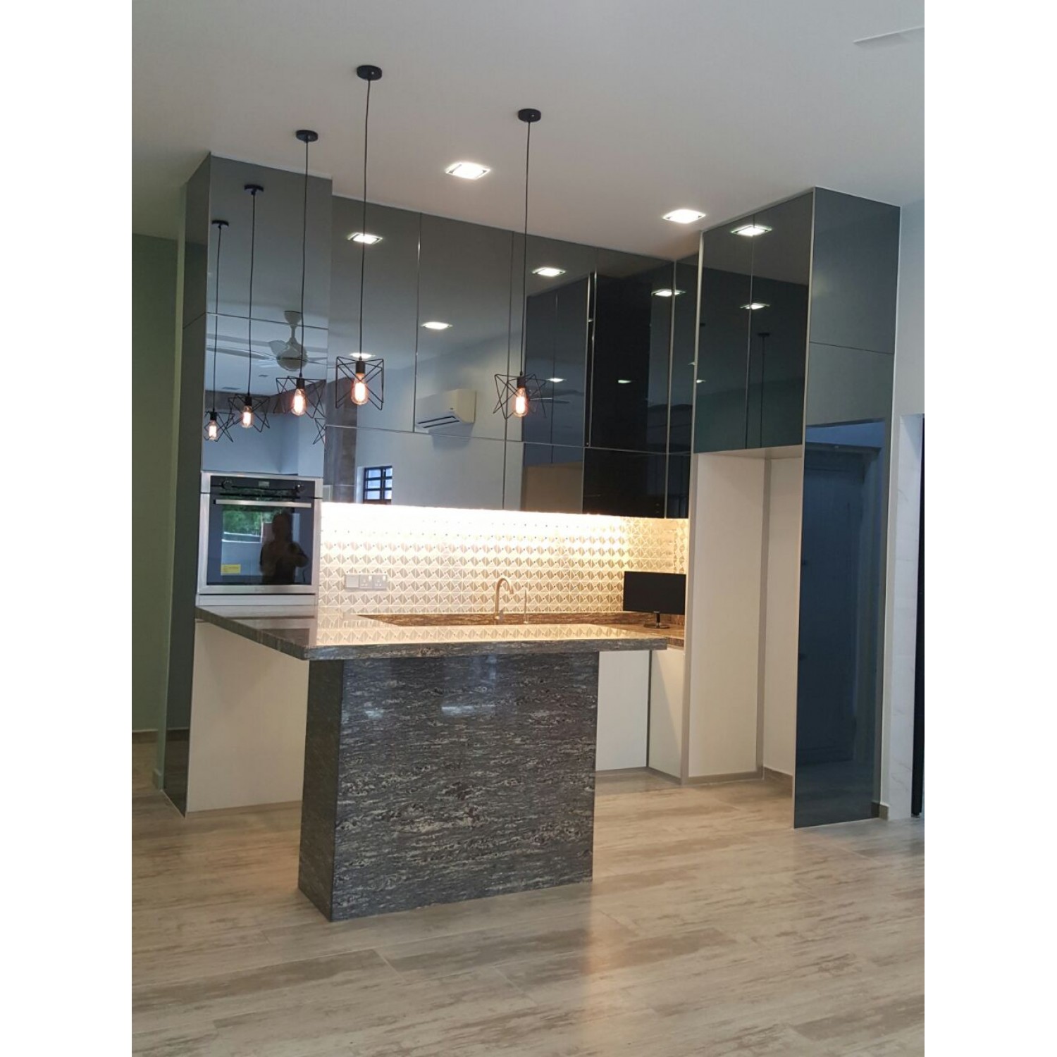 Aluminium Kitchen Cabinet