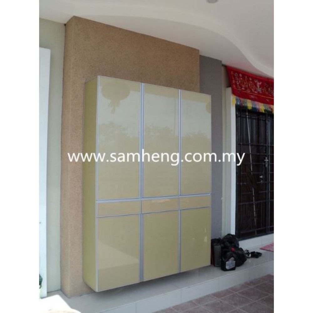 SAM HENG - ALUMINIUM SHOE CABINET