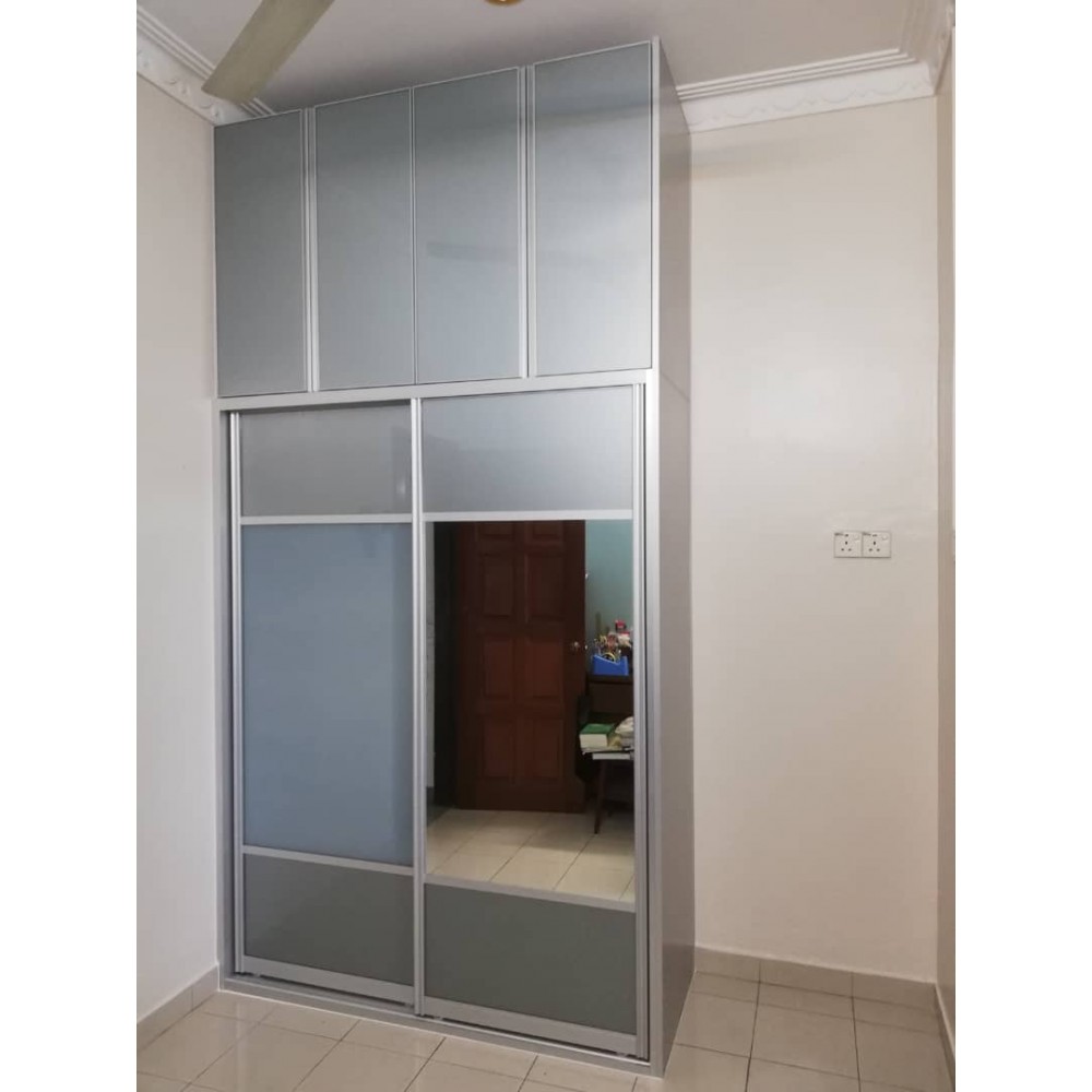 ALUMINIUM WARDROBE