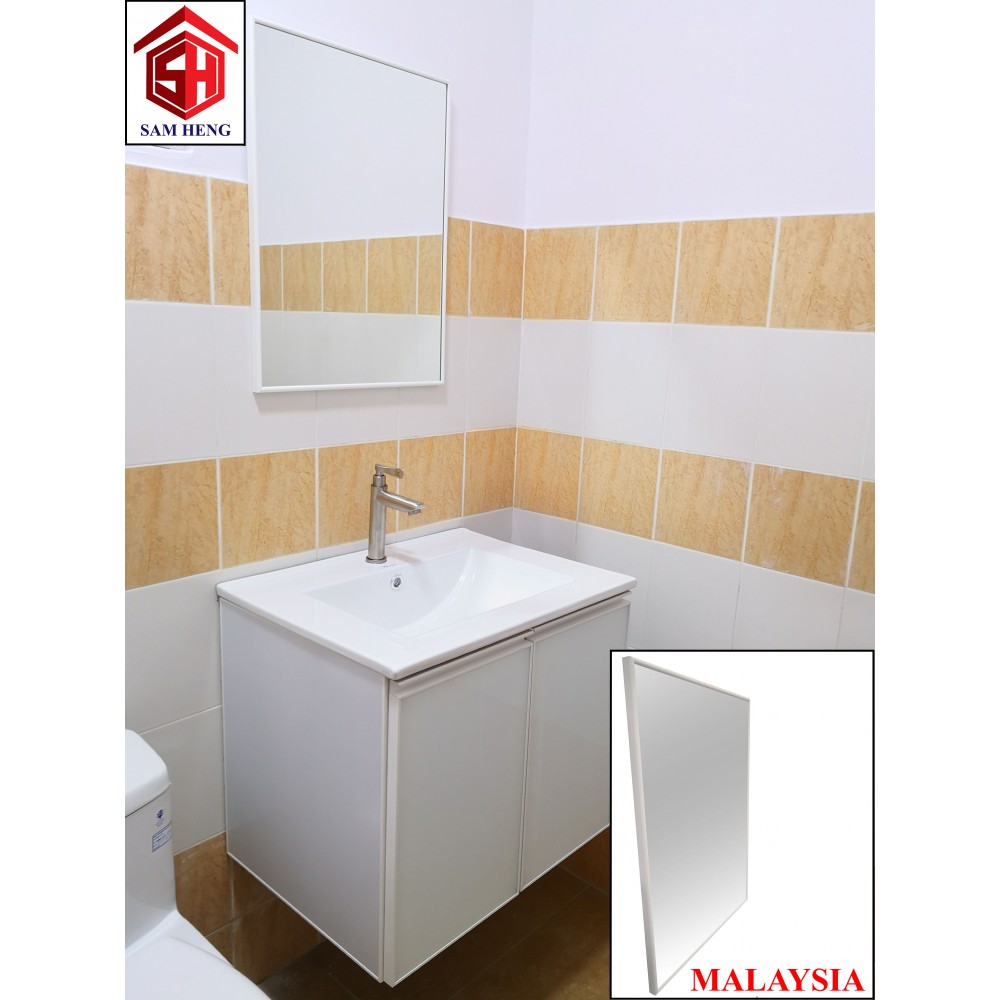 SMRW(S) Bathroom Aluminium Mirror Frame,Powder Coated White 595mm(H)x445mm(W)x21mm(D)/Bilik Mandi Aluminium Cermin Bingkai Bersalut Serbuk